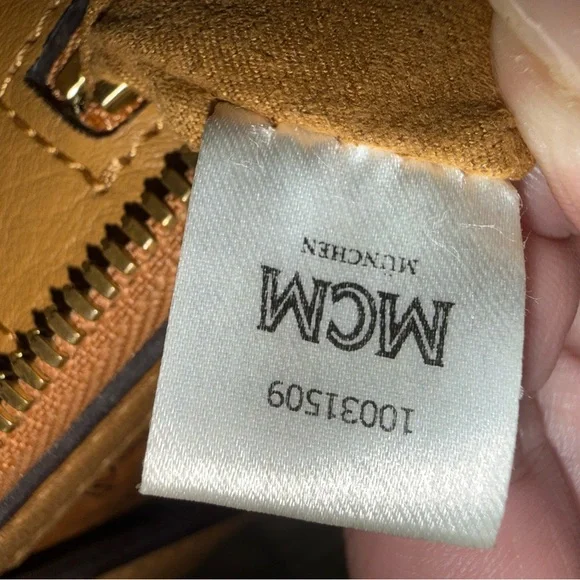 MCM Rare Toni Studded Shopper Cognac Visetos Bag - Picture 13 of 13